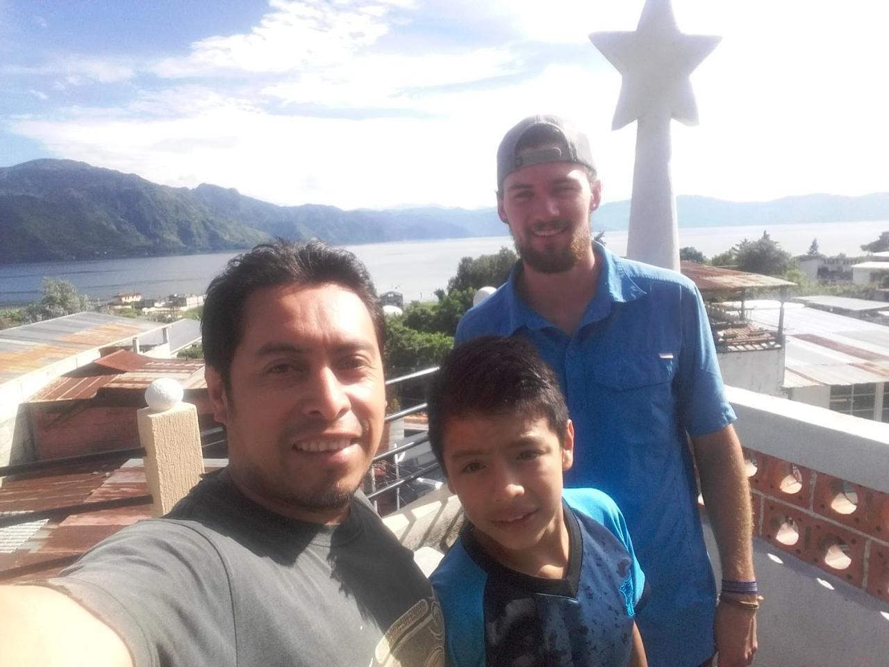 Hotel Don Chema San Pedro La Laguna Bagian luar foto